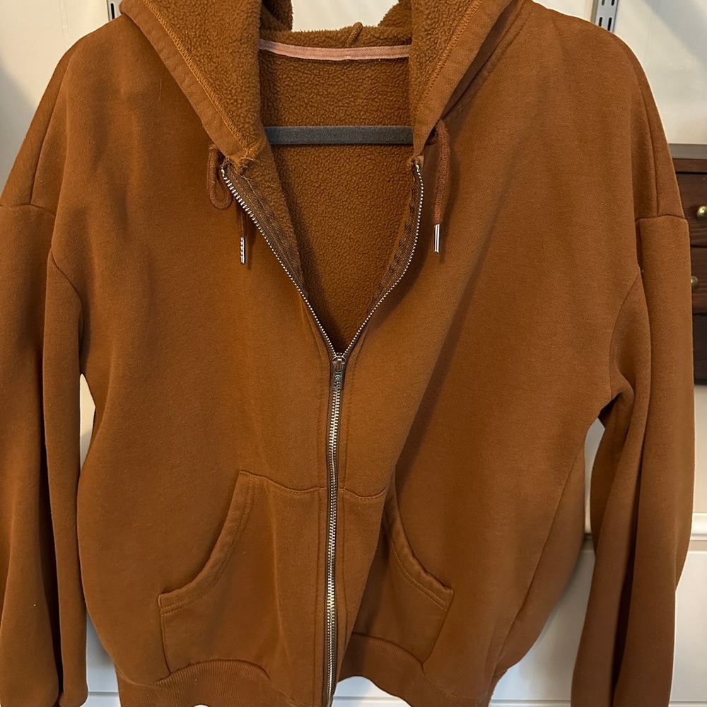 Brown zip up hoodie SHEIN. Hardly worn. Smoke free and pet free home.
